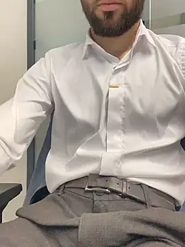 Snapshot of speddy34 chatting on October 2025 07:07:02 AM speddy34 online show from October 2025 07:07:02 AM