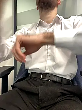 Snapshot of speddy34 chatting on December 2025 07:16:02 AM speddy34 online show from December 2025 07:16:02 AM