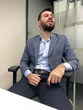 Snapshot of speddy34 chatting on December 2025 06:32:02 AM speddy34 online show from December 2025 06:32:02 AM