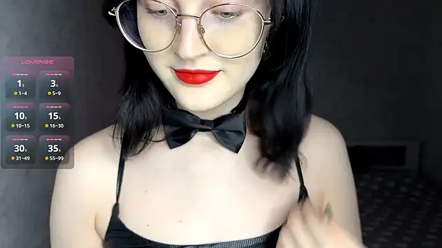 FakeLamb online show from April 2026 09:12:01 PM