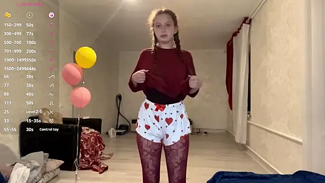 CharlynDini online show from September 2025 03:15:01 PM