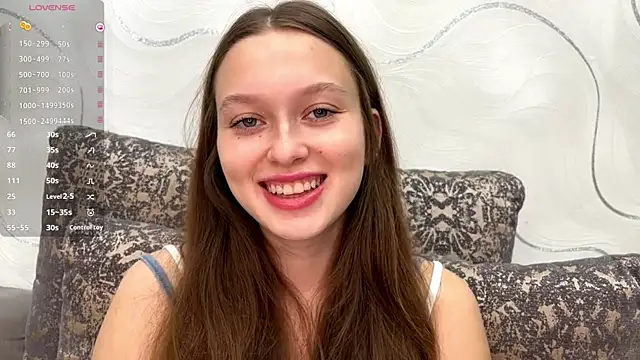 CharlynDini online show from October 2025 03:10:02 PM