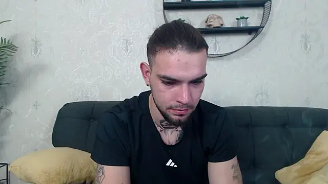 Snapshot of DanyelCarter chatting on November 2025 07:04:02 PM DanyelCarter online show from November 2025 07:04:02 PM