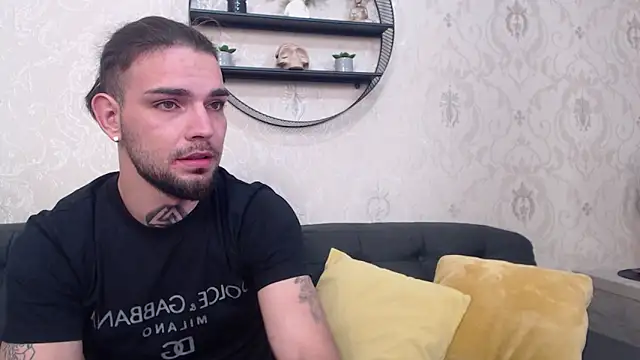 Snapshot of DanyelCarter chatting on November 2025 11:03:01 PM DanyelCarter online show from November 2025 11:03:01 PM