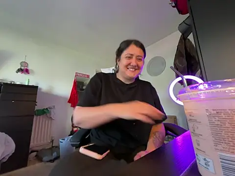 Prill940 online show from April 2026 08:08:01 AM