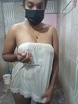 Snapshot of Shani_Izu chatting on May 2026 11:51:01 AM Shani Izu online show from May 2026 11:51:01 AM