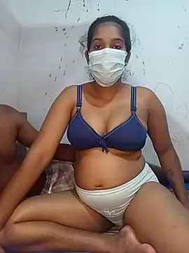 Shani Izu online show from August 2026 05:33:02 PM