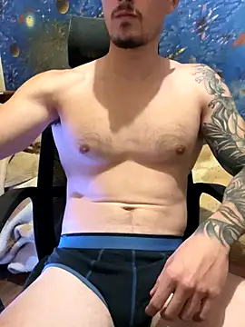 fronkie9384 online show from October 2025 08:31:01 PM