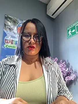 Snapshot of Milagros-hot chatting on October 2025 02:07:01 PM Milagros-hot online show from October 2025 02:07:01 PM