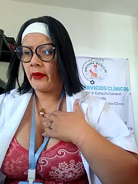 Snapshot of Milagros-hot chatting on October 2025 01:18:01 PM Milagros-hot online show from October 2025 01:18:01 PM