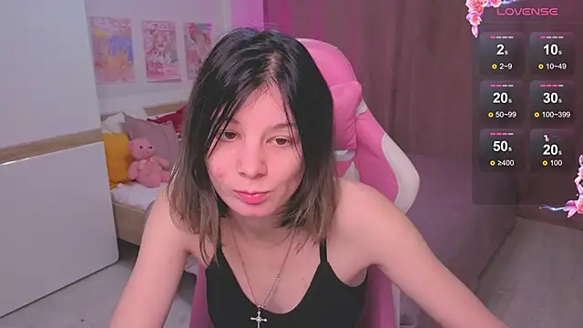 Snapshot of EllinEverly chatting on March 2026 09:21:01 PM EllinEverly online show from March 2026 09:21:01 PM