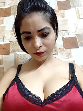 QUEEN-ADITI online show from September 2025 02:40:02 PM