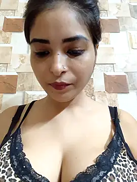 QUEEN-ADITI online show from September 2025 02:50:02 AM