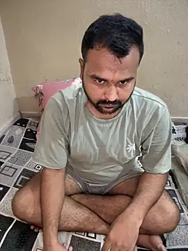 Snapshot of hahaha1319 chatting on October 2025 05:19:02 PM hahaha1319 online show from October 2025 05:19:02 PM