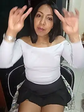 Snapshot of pocahontas_nex chatting on November 2025 11:37:01 PM pocahontas nex online show from November 2025 11:37:01 PM