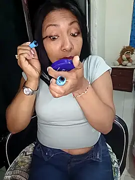 Snapshot of pocahontas_nex chatting on November 2025 10:01:02 PM pocahontas nex online show from November 2025 10:01:02 PM