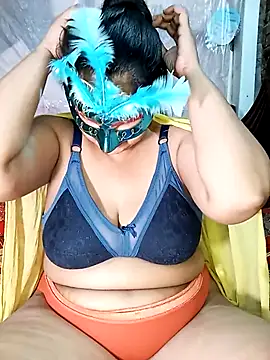 Tanisha-Chy online show from November 2025 05:26:01 PM