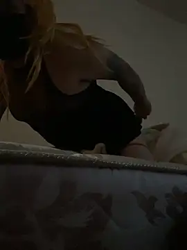 Muhamed9 online show from December 2025 12:58:02 PM