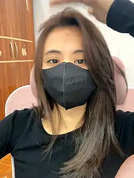 Snapshot of Mochi21 chatting on November 2025 04:07:01 AM Mochi21 online show from November 2025 04:07:01 AM