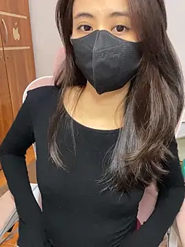 Snapshot of Mochi21 chatting on November 2025 02:23:01 AM Mochi21 online show from November 2025 02:23:01 AM