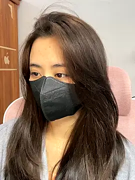 Snapshot of Mochi21 chatting on November 2025 03:20:01 AM Mochi21 online show from November 2025 03:20:01 AM