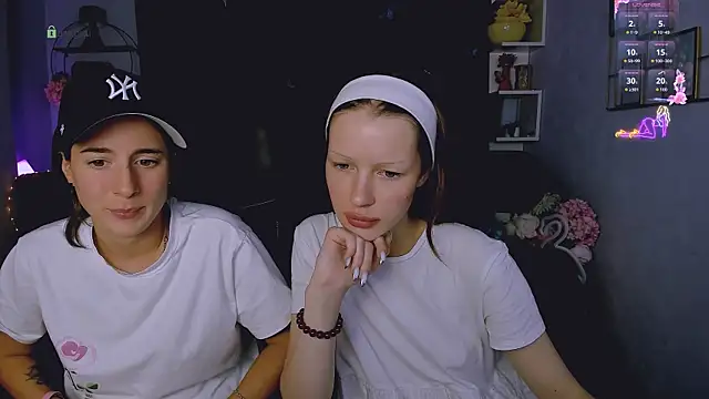 Snapshot of khloebeauty chatting on September 2025 07:14:02 PM khloebeauty online show from September 2025 07:14:02 PM