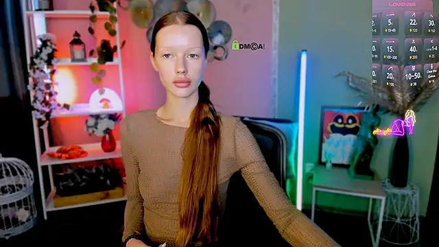 Snapshot of khloebeauty chatting on September 2025 01:01:01 PM khloebeauty online show from September 2025 01:01:01 PM