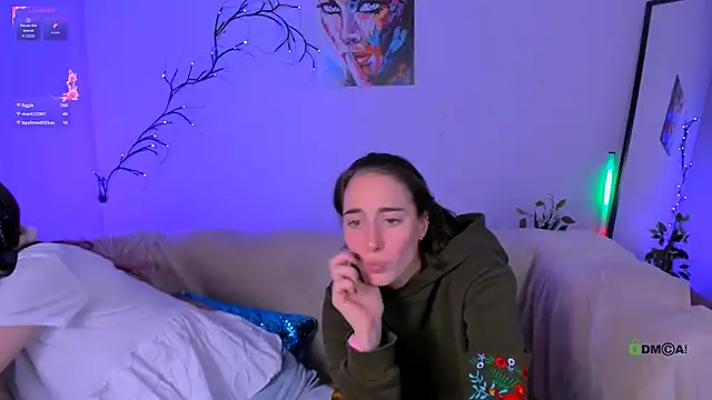 Snapshot of khloebeauty chatting on October 2025 07:48:02 PM khloebeauty online show from October 2025 07:48:02 PM