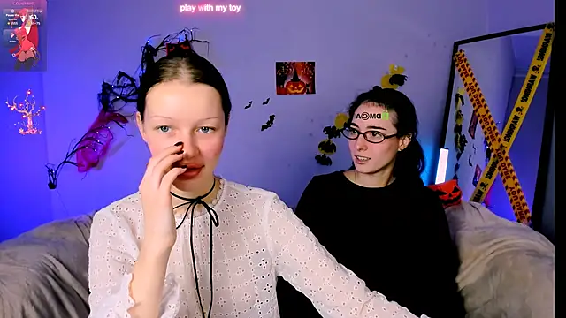 Snapshot of khloebeauty chatting on October 2025 07:41:01 PM khloebeauty online show from October 2025 07:41:01 PM