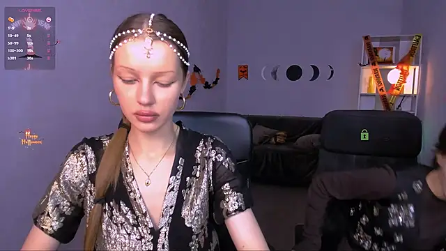 Snapshot of khloebeauty chatting on October 2025 09:49:02 PM khloebeauty online show from October 2025 09:49:02 PM