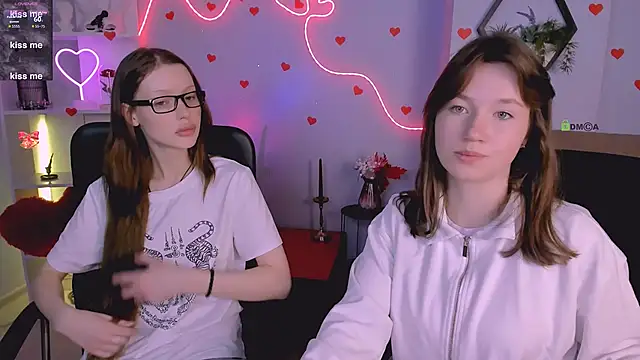 Snapshot of khloebeauty chatting on February 2026 09:42:01 PM khloebeauty online show from February 2026 09:42:01 PM