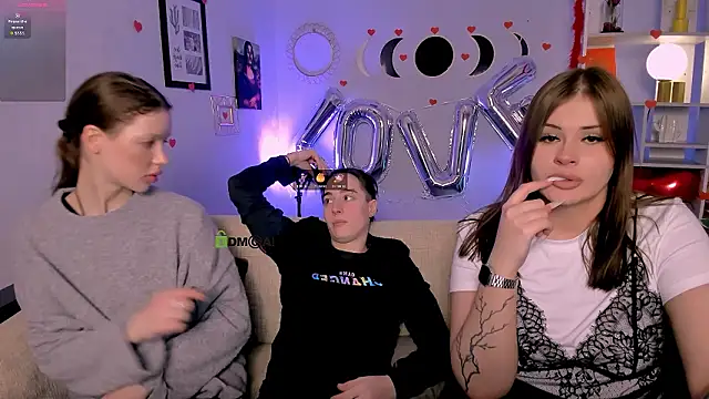 Snapshot of khloebeauty chatting on February 2026 08:16:01 PM khloebeauty online show from February 2026 08:16:01 PM