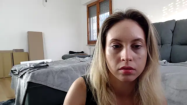 L Sofia online show from October 2025 03:24:01 PM