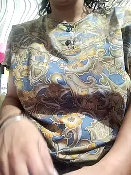 Snapshot of meenu_bhabhi547 chatting on September 2025 04:34:02 AM meenu bhabhi547 online show from September 2025 04:34:02 AM