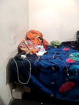 Snapshot of meenu_bhabhi547 chatting on October 2025 04:15:02 AM meenu bhabhi547 online show from October 2025 04:15:02 AM