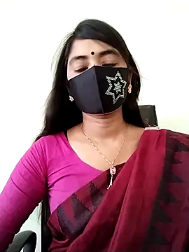 Snapshot of Puja-Rane chatting on October 2025 02:44:01 AM Puja-Rane online show from October 2025 02:44:01 AM