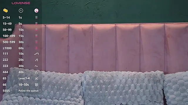 VanessaOlive online show from September 2025 04:05:02 AM