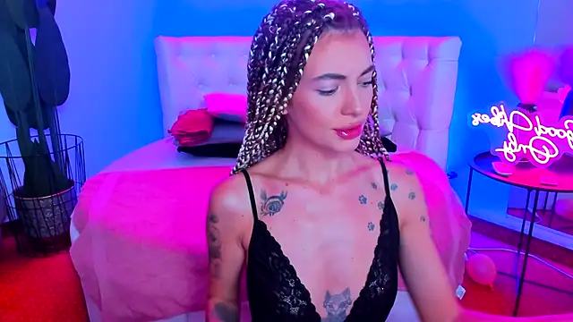 JessicaSky  online show from October 2025 05:57:02 PM