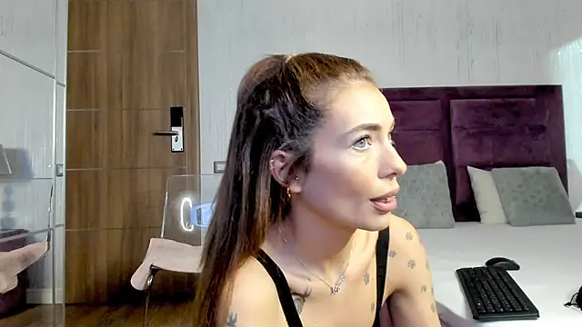 Snapshot of JessicaSky_ chatting on June 2026 07:45:02 PM JessicaSky online show from June 2026 07:45:02 PM