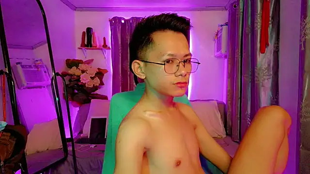 Skinny CumLoader69 online show from December 2025 08:45:01 AM