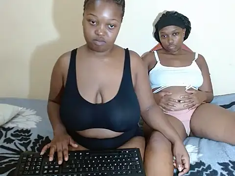 xfoxybrownxx online show from September 2025 06:13:02 AM