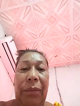 Naomi-Mature online show from February 2026 09:06:01 AM