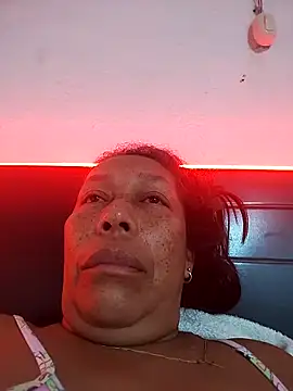 Naomi-Mature online show from February 2026 11:40:01 AM