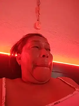Naomi-Mature online show from May 2026 08:43:02 AM