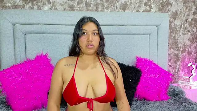 SharaRous online show from December 2025 11:59:01 AM