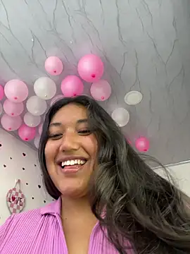 SharaRous online show from March 2026 08:42:01 PM