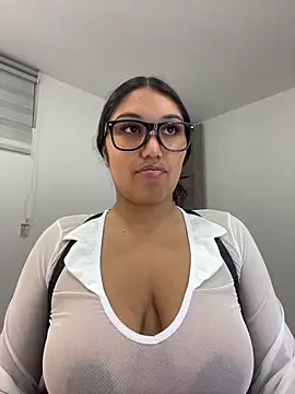 SharaRous online show from May 2026 01:34:02 AM