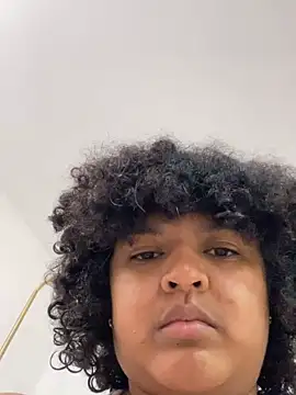 Snapshot of Rizos_hot_official chatting on October 2025 08:36:02 PM Rizos hot official online show from October 2025 08:36:02 PM