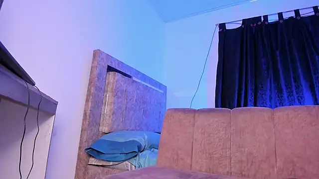 Cj davis  online show from February 2026 02:52:02 AM