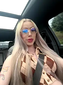 Sweet Soffi online show from October 2025 07:00:01 PM